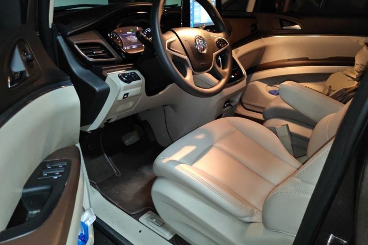 Used Buick GL8 2021 Land Cruiser Executive Class 652T Comfort Model Driver Seat