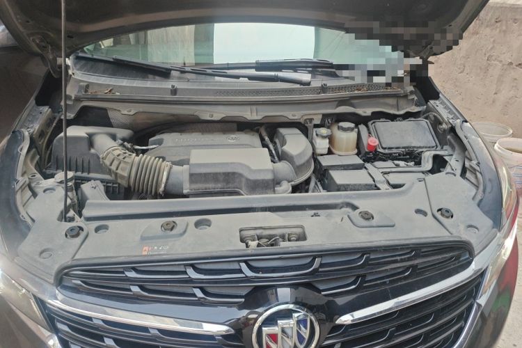 Used Buick GL8 2021 Land Cruiser Executive Class 652T Luxury Model Engine Bay