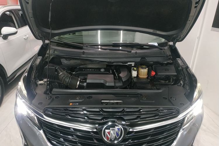 Used Buick GL8 2021 Land Cruiser Executive Class 652T Luxury Model Engine Bay