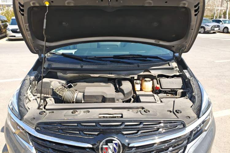 Used Buick GL8 2021 Land Cruiser Executive Class 652T Smart Luxury Model Engine Bay