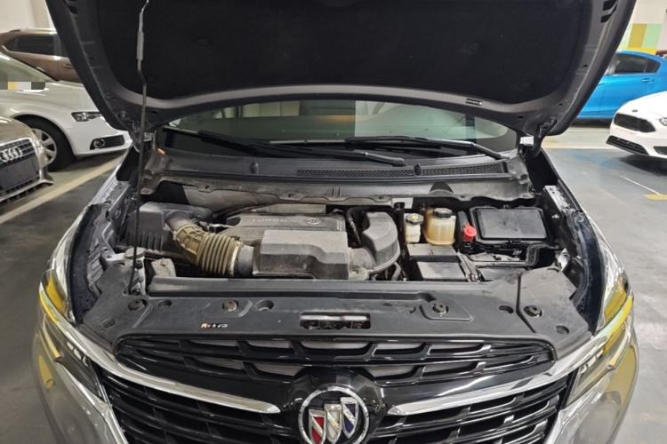 Used Buick GL8 2021 Land Cruiser Executive Class 652T Luxury Model Engine Bay