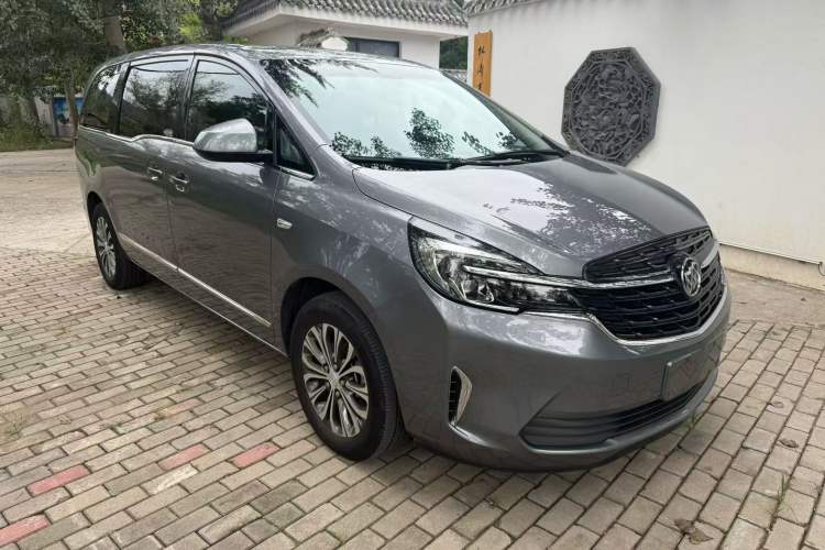 Used Buick GL8 2021 Land Cruiser Executive Class 652T Comfort Model Exterior 2