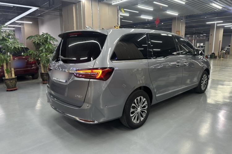 Used Buick GL8 2021 Land Cruiser Executive 652T Premium Model Exterior 3