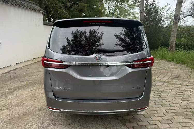 Used Buick GL8 2021 Land Cruiser Executive Class 652T Comfort Model Exterior 4