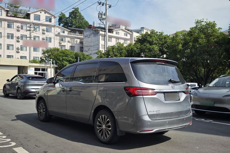 Used Buick GL8 2021 Land Cruiser Executive Class 652T Comfort Model Exterior 6