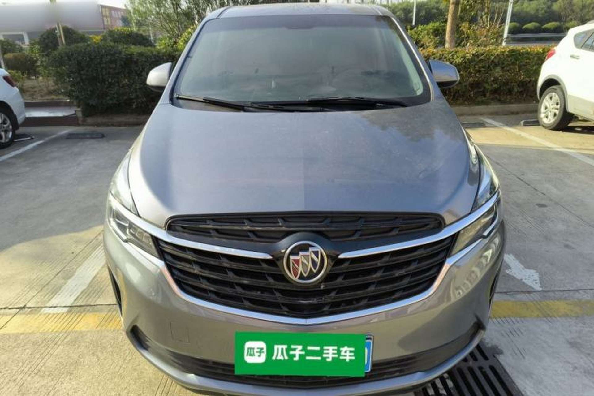 Used Buick GL8 2021 Land Cruiser Executive Class 652T Luxury Model Front