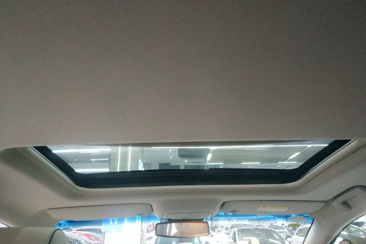 Used Buick GL8 2021 Land Cruiser Executive Class 652T Luxury Model Headliner