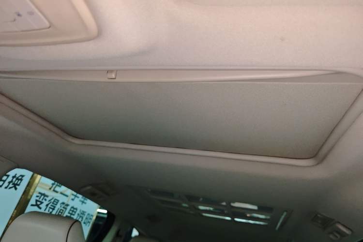 Used Buick GL8 2021 Land Cruiser Executive Class 652T Luxury Model Headliner