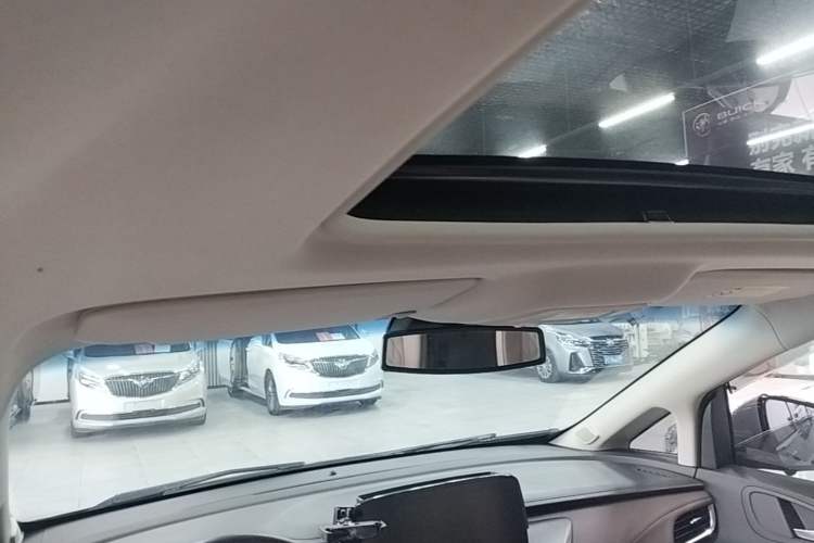 Used Buick GL8 2021 Land Cruiser Executive Class 652T Luxury Model Headliner