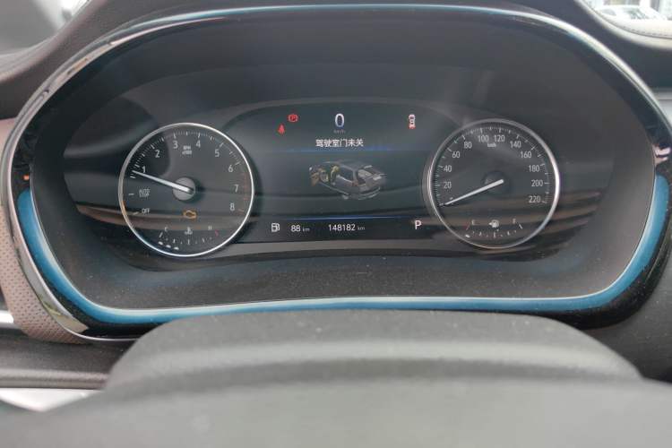 Used Buick GL8 2021 Land Cruiser Executive Class 652T Luxury Model Instrument Cluster