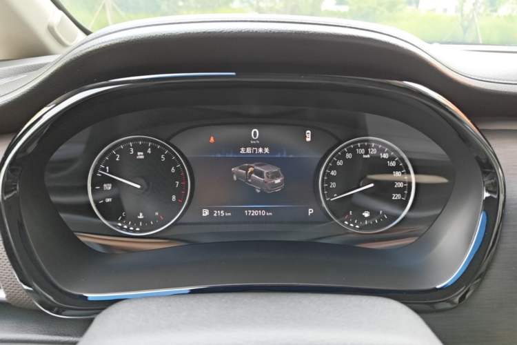Used Buick GL8 2021 Land Cruiser Executive Class 652T Luxury Model Instrument Cluster