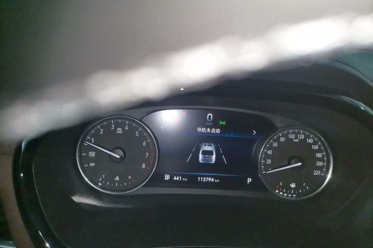 Used Buick GL8 2021 Land Cruiser Executive Class 652T Luxury Model Instrument Cluster