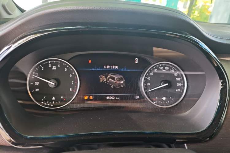 Used Buick GL8 2021 Land Cruiser Executive Class 652T Comfort Model Instrument Cluster