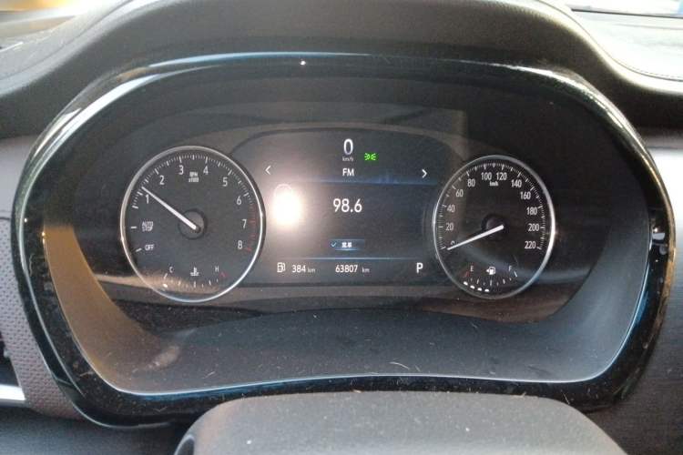 Used Buick GL8 2021 Land Cruiser Executive 652T Premium Model Instrument Cluster