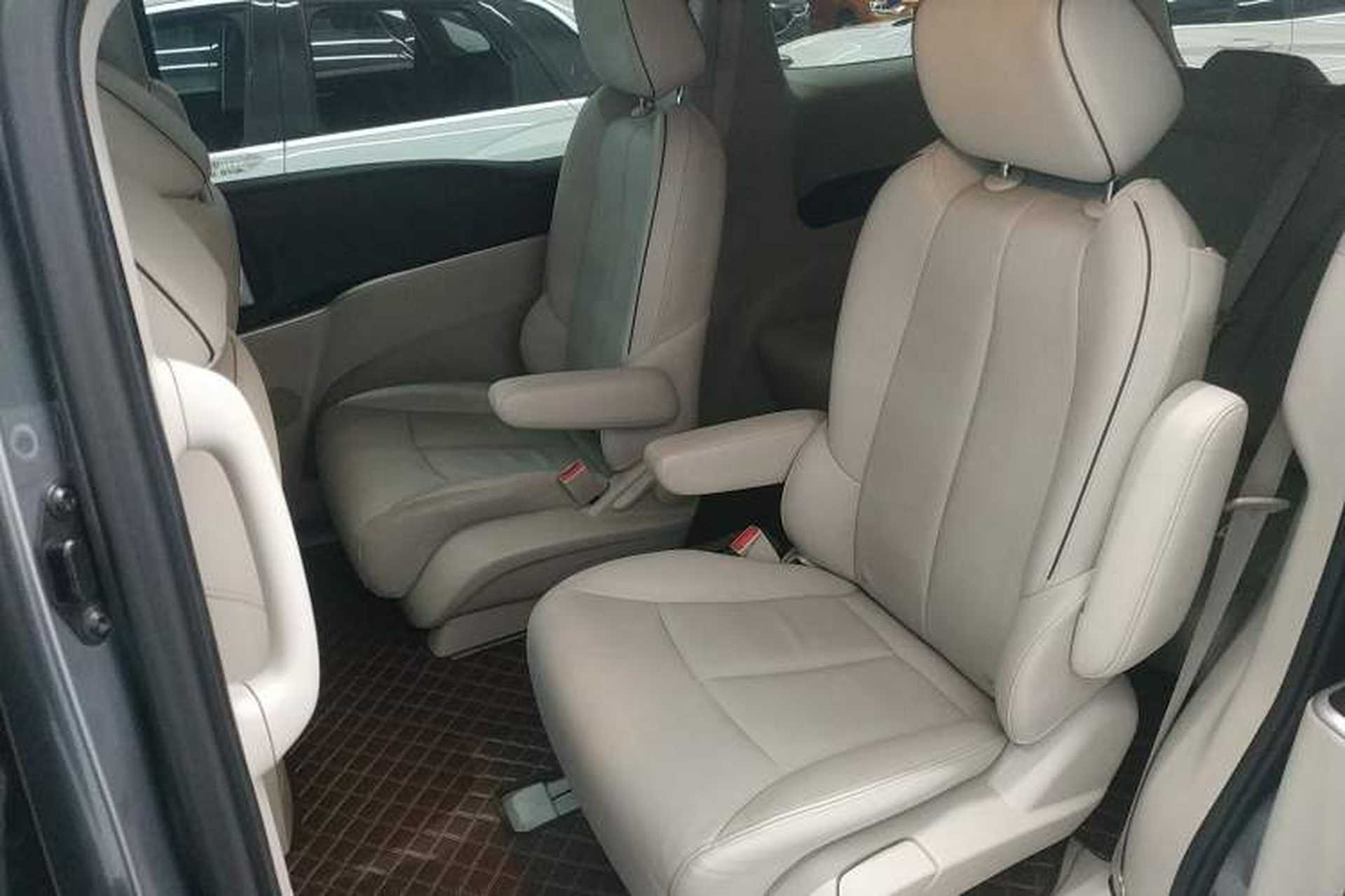Used Buick GL8 2021 Land Cruiser Executive Class 652T Luxury Model Interior 4