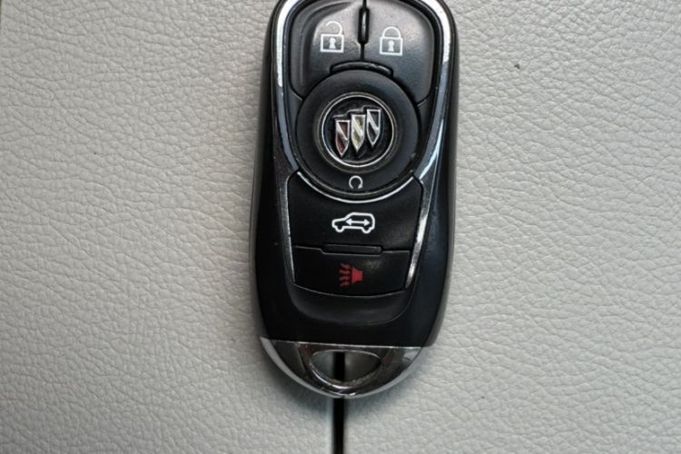 Used Buick GL8 2021 Land Cruiser Executive Class 652T Luxury Model Interior 4