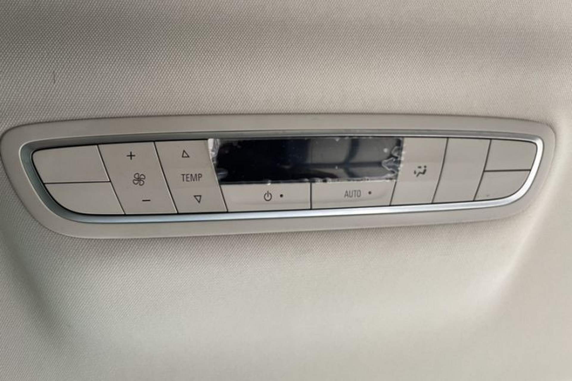 Used Buick GL8 2021 ES Landtrek 653T Comfort Edition Interior 5