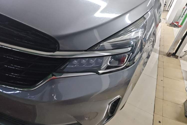 Used Buick GL8 2021 Land Cruiser Executive Class 652T Prestige Edition with Welfare Features Left Front Headlight
