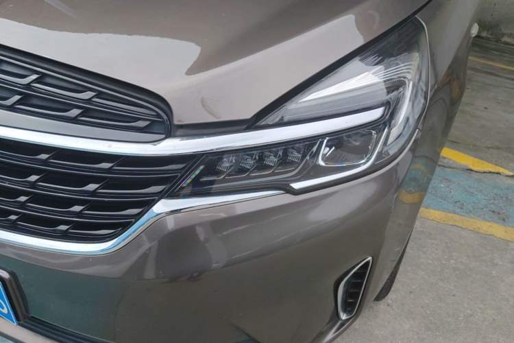 Used Buick GL8 2021 Land Cruiser Executive Class 652T Comfort Model Left Front Headlight
