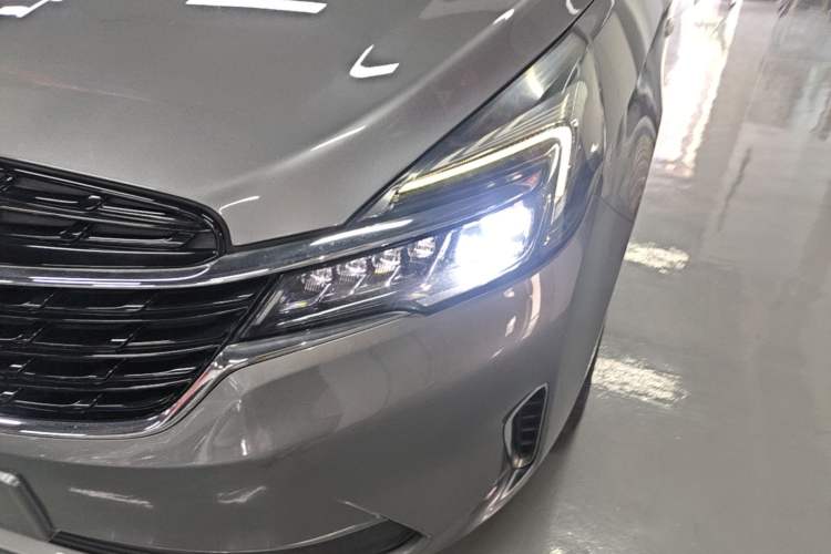 Used Buick GL8 2021 Land Cruiser Executive Class 652T Comfort Model Left Front Headlight