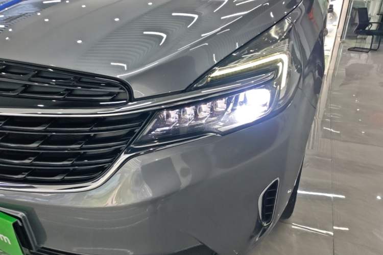 Used Buick GL8 2021 Land Cruiser Executive Class 652T Comfort Model Left Front Headlight
