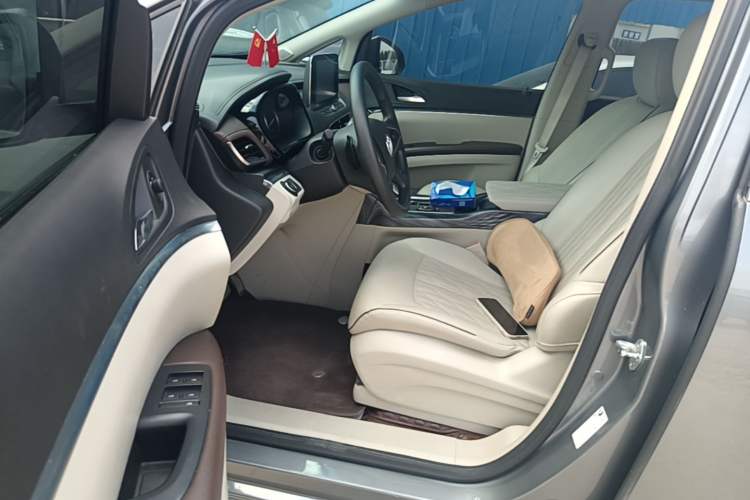 Used Buick GL8 2021 Land Cruiser Executive Class 652T Comfort Model Left Front Seat