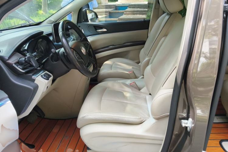 Used Buick GL8 2021 Land Cruiser Executive Class 652T Luxury Model Left Front Seat