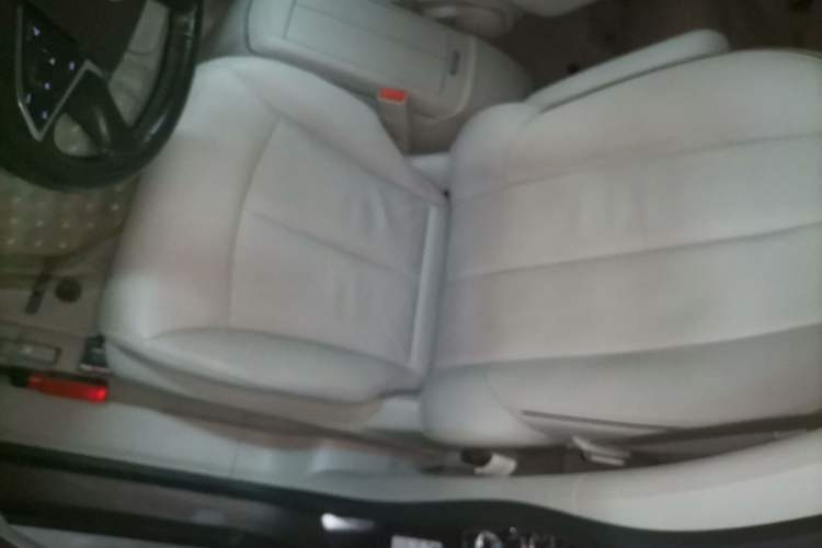 Used Buick GL8 2021 Land Cruiser Executive Class 652T Luxury Model Left Front Seat