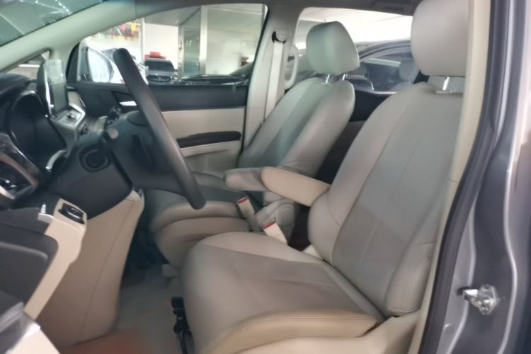 Used Buick GL8 2021 Land Cruiser Executive Class 652T Comfort Model Left Front Seat