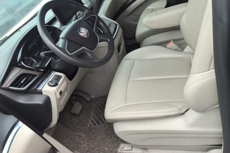 Used Buick GL8 2021 Land Cruiser Executive Class 652T Comfort Model Left Front Seat