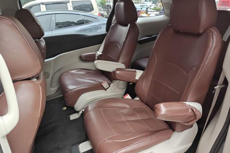 Used Buick GL8 2021 Land Cruiser Executive Class 652T Comfort Model Left Rear Seat