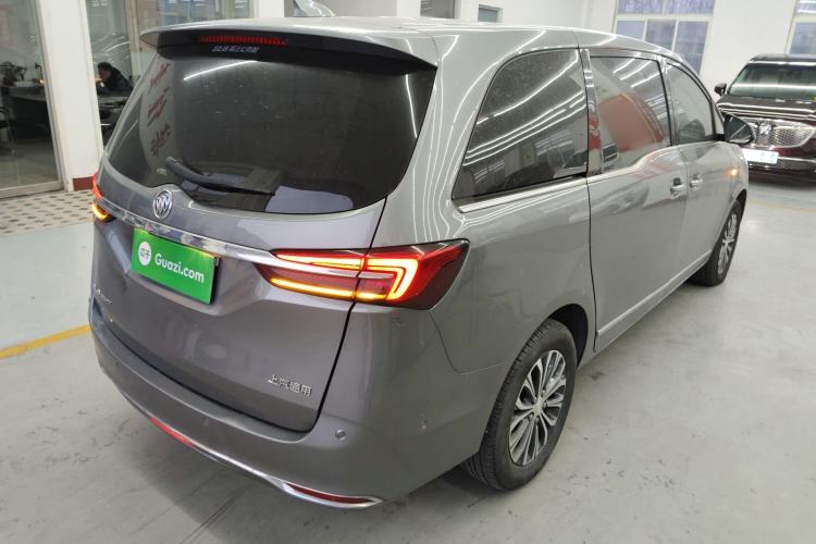 Used Buick GL8 2021 Land Cruiser Executive 652T Premium Model Rear Right 45 Deg