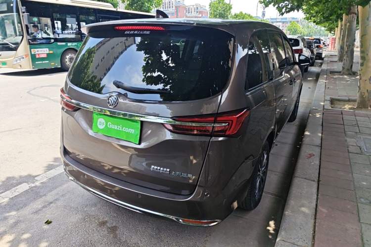 Used Buick GL8 2021 Land Cruiser Executive 652T Premium Model Rear Right 45 Deg