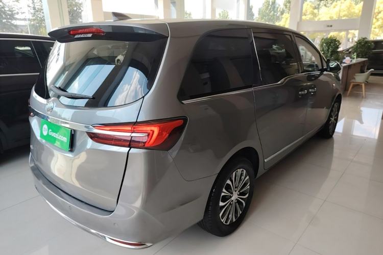 Used Buick GL8 2021 Land Cruiser Executive Class 652T Luxury Model Rear Right 45 Deg