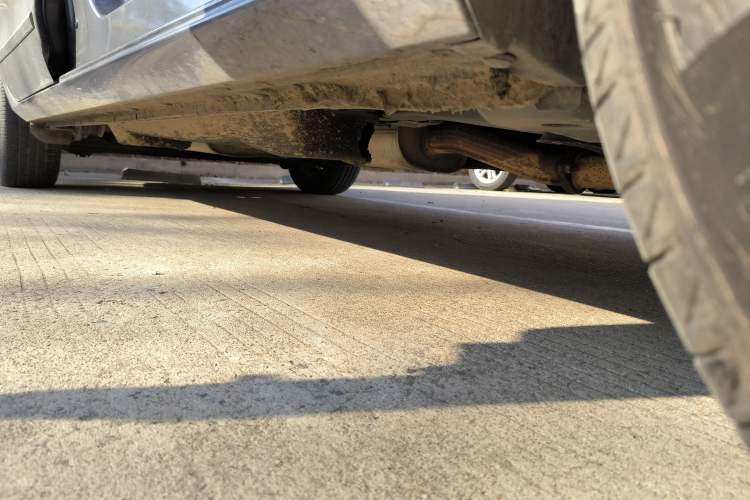 Used Buick GL8 2021 Land Cruiser Executive Class 652T Luxury Model Right Side Sill