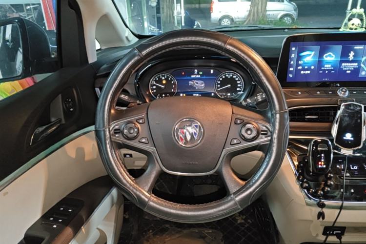 Used Buick GL8 2021 Land Cruiser Executive Class 652T Prestige Edition with Welfare Features Steering Wheel