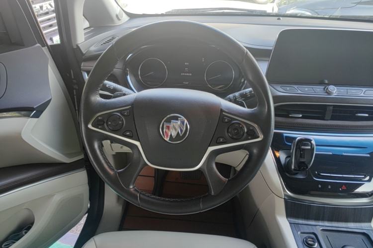 Used Buick GL8 2021 Land Cruiser Executive 652T Premium Model Steering Wheel