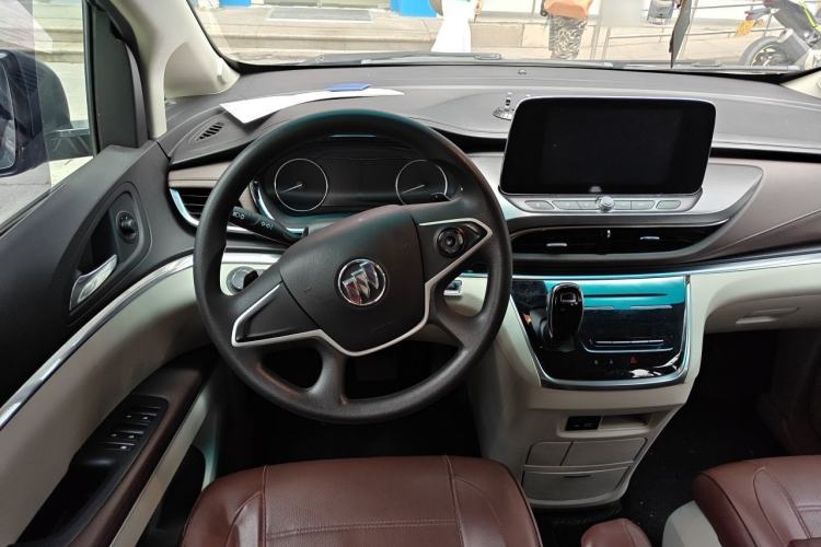 Used Buick GL8 2021 Land Cruiser Executive Class 652T Comfort Model Steering Wheel