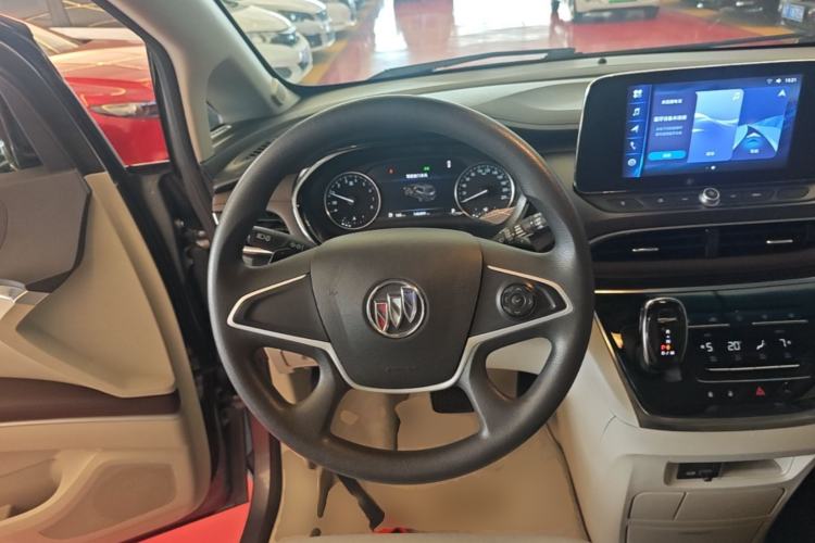 Used Buick GL8 2021 Land Cruiser Executive Class 652T Comfort Model Steering Wheel