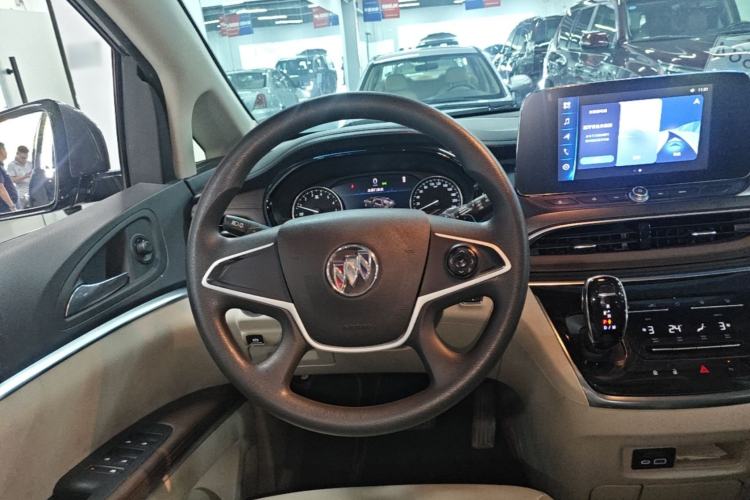 Used Buick GL8 2021 Land Cruiser Executive Class 652T Comfort Model Steering Wheel