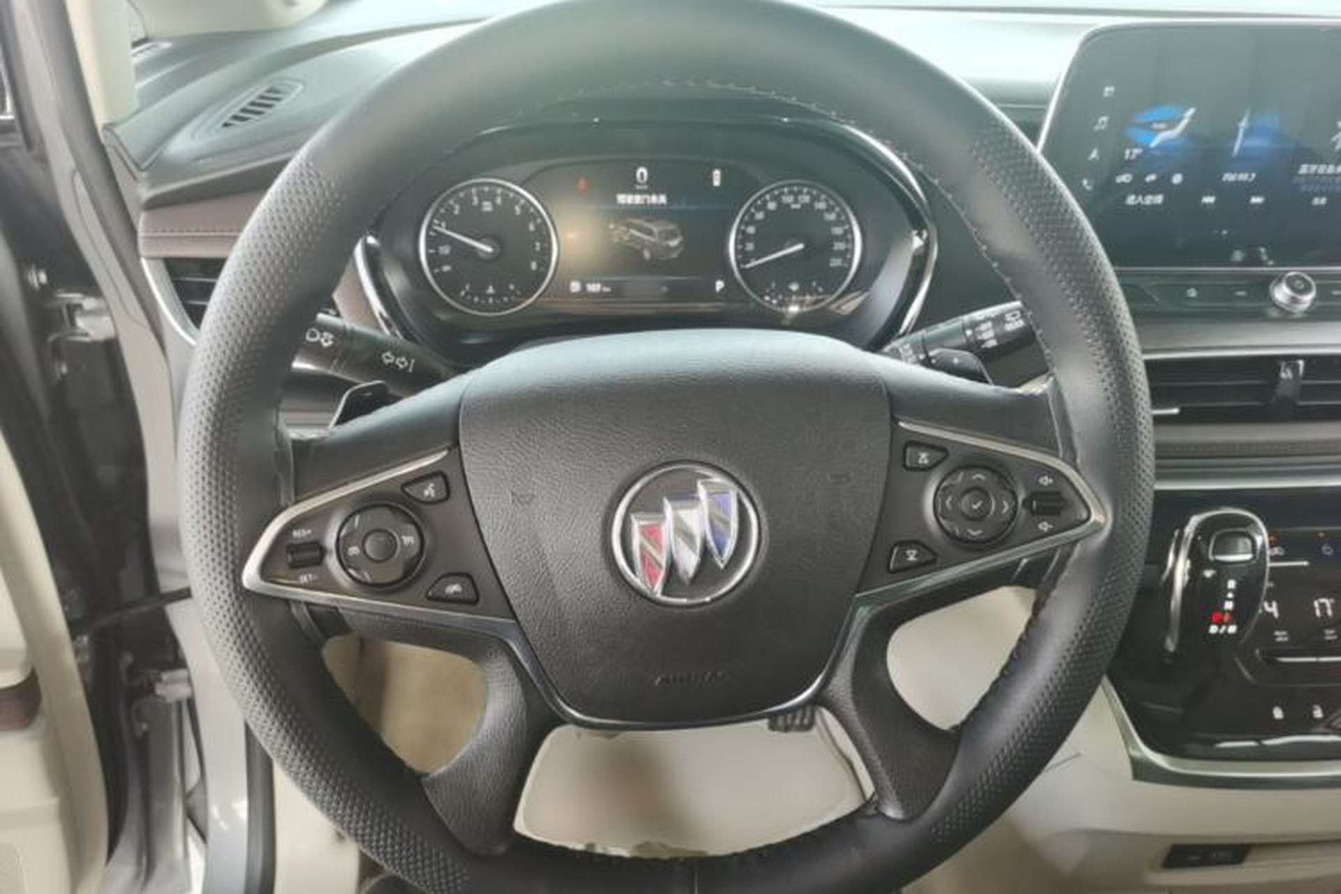 Used Buick GL8 2021 Land Cruiser Executive Class 652T Luxury Model Steering Wheel