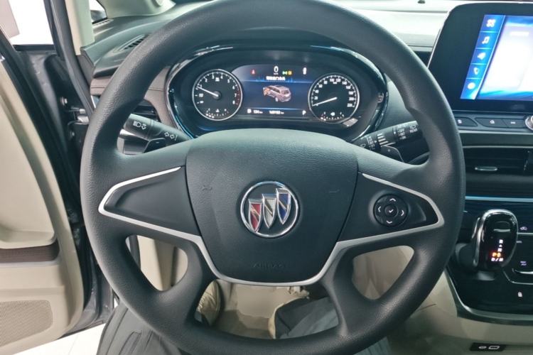 Used Buick GL8 2021 Land Cruiser Executive Class 652T Comfort Model Steering Wheel