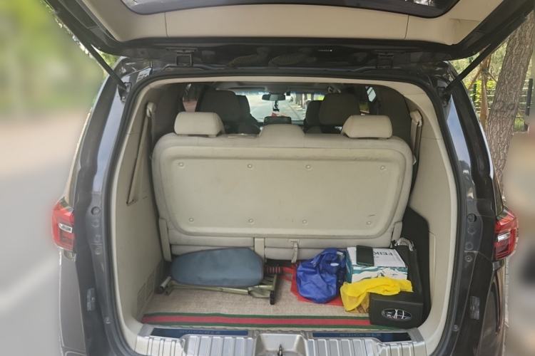 Used Buick GL8 2021 Land Cruiser Executive Class 652T Comfort Model Trunk