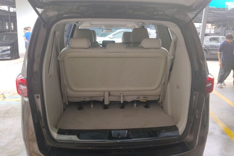 Used Buick GL8 2021 Land Cruiser Executive Class 652T Comfort Model Trunk