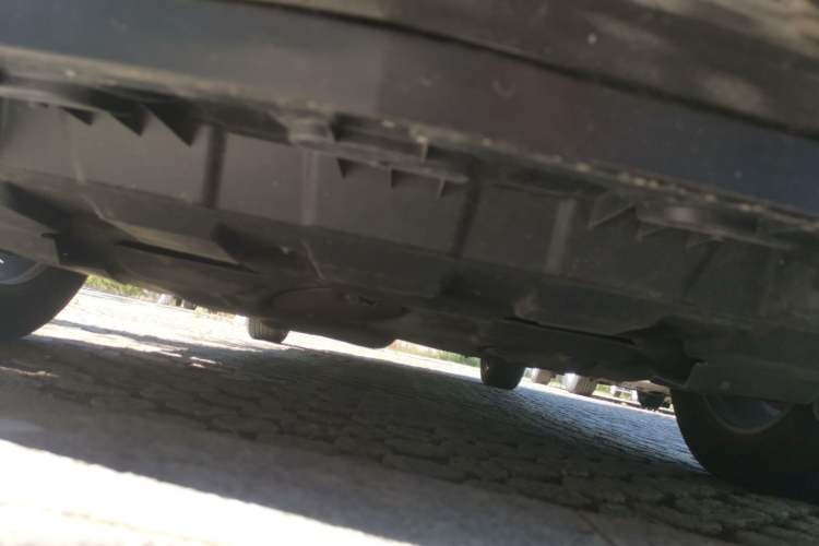 Used Buick GL8 2021 Land Cruiser Executive Class 652T Smart Luxury Model Chassis Front