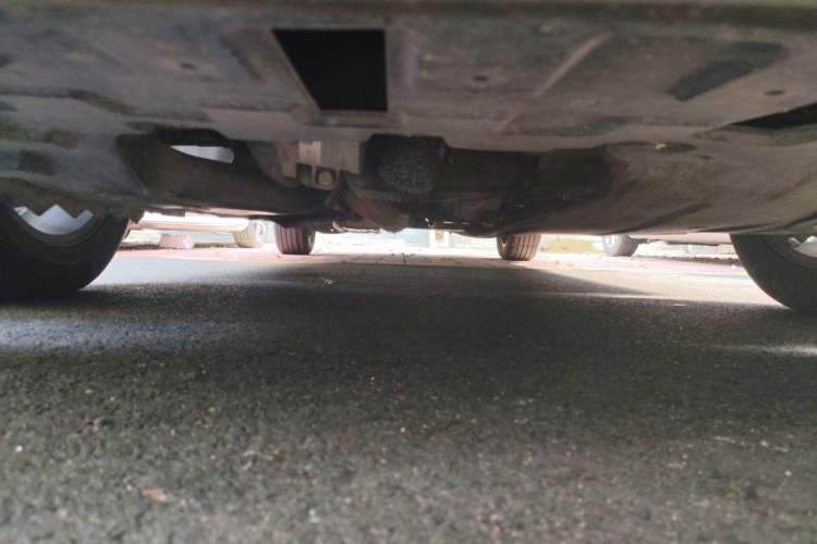 Used Buick GL8 2021 ES Land Cruiser 653T Luxury Edition Chassis Front