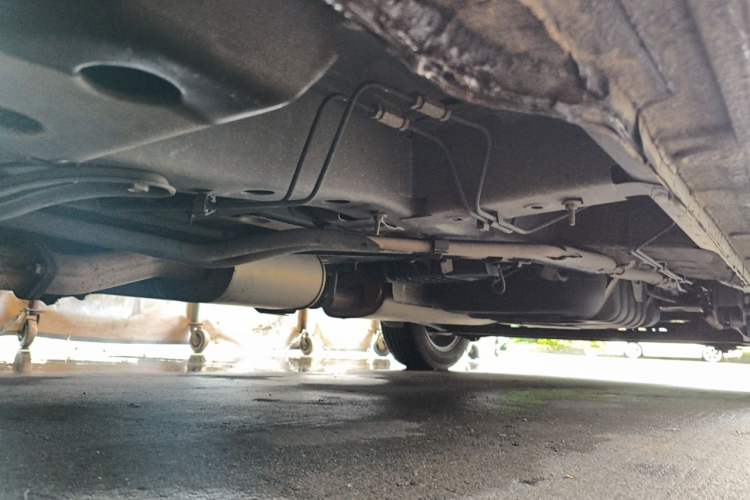Used Buick GL8 2021 Land Cruiser Executive 652T Premium Model Chassis Front Left