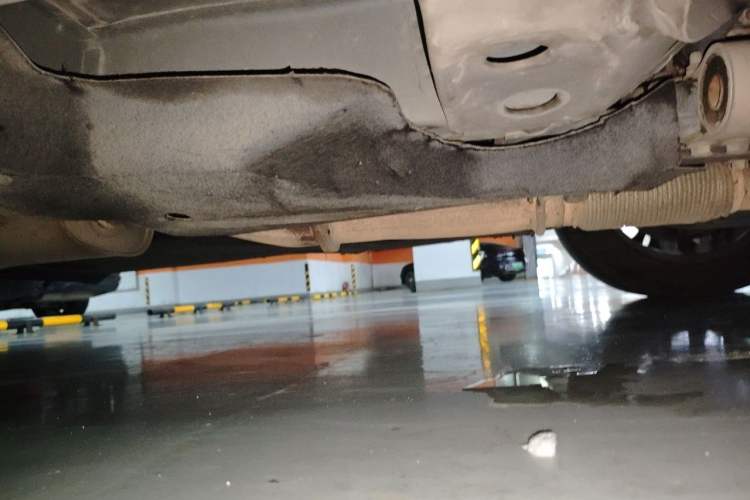 Used Buick GL8 2021 Land Cruiser Executive Class 652T Comfort Model Chassis Front Right
