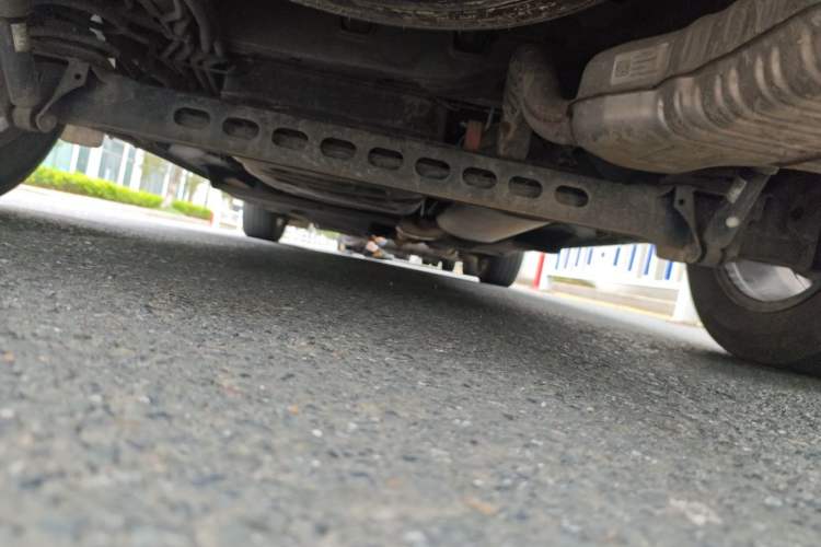 Used Buick GL8 2021 Land Cruiser Executive Class 652T Comfort Model Chassis Rear