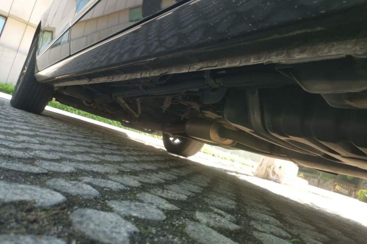 Used Buick GL8 2021 Land Cruiser Executive Class 652T Smart Luxury Model Chassis Rear Left